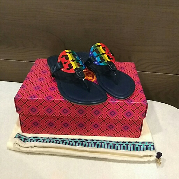 New Tory Burch Miller Thong Sandals - Picture 2 of 4